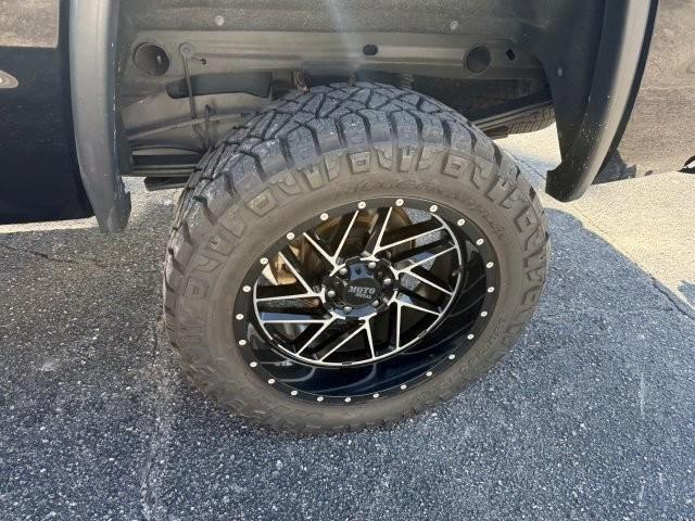 used 2014 GMC Sierra 1500 car, priced at $29,990