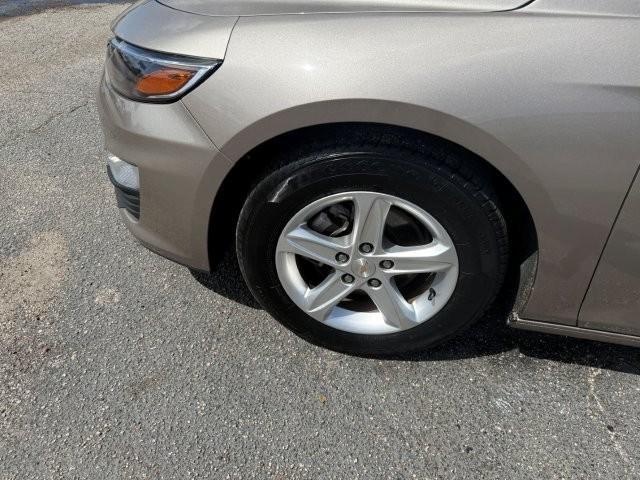 used 2023 Chevrolet Malibu car, priced at $18,988