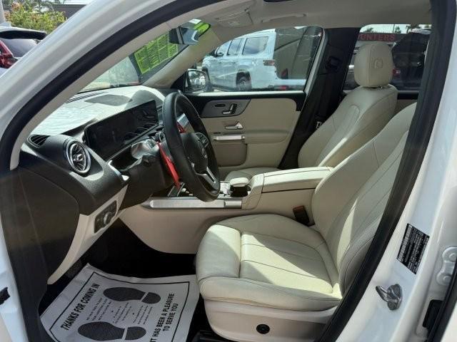 used 2021 Mercedes-Benz GLB 250 car, priced at $29,790