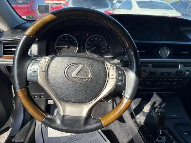 used 2015 Lexus ES 350 car, priced at $19,788