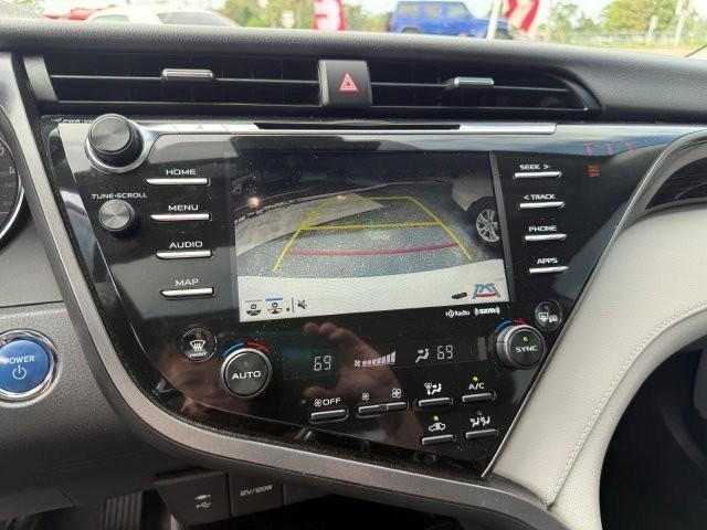 used 2019 Toyota Camry Hybrid car, priced at $24,988