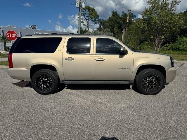 used 2011 GMC Yukon XL car, priced at $9,990