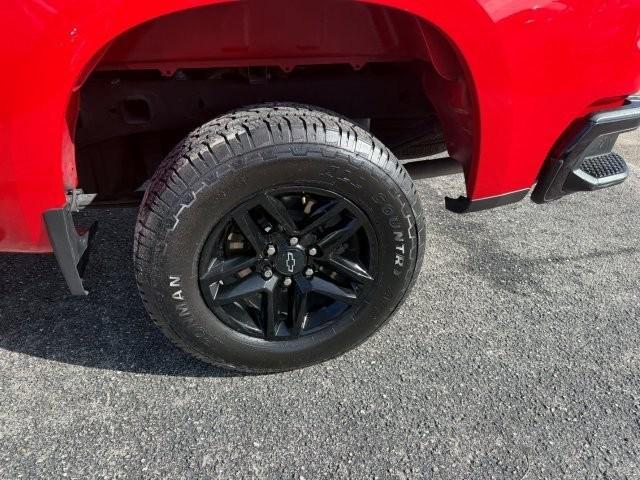 used 2021 Chevrolet Silverado 1500 car, priced at $42,690