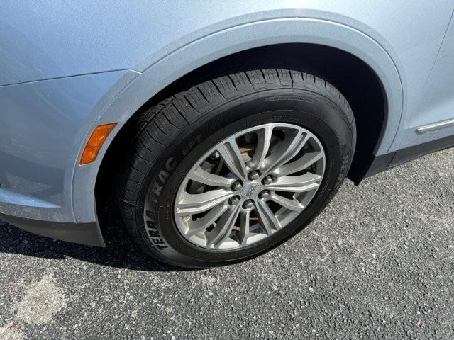 used 2017 Cadillac XT5 car, priced at $18,990