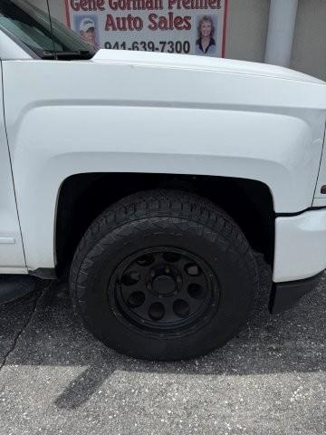 used 2018 Chevrolet Silverado 1500 car, priced at $25,990