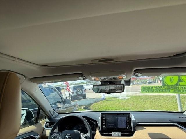 used 2020 Toyota RAV4 car, priced at $25,988