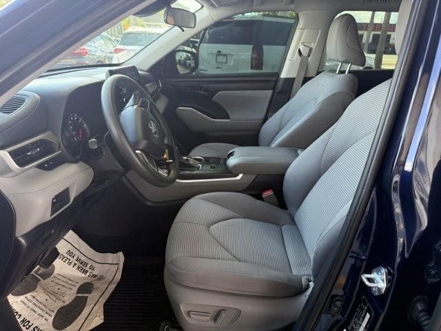 used 2021 Toyota Highlander car, priced at $27,590