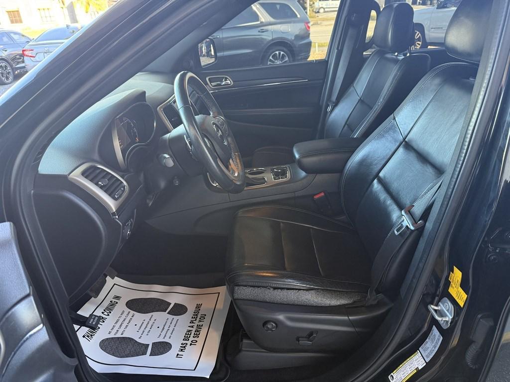 used 2017 Jeep Grand Cherokee car, priced at $17,990
