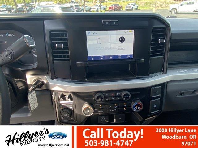 new 2025 Ford F-350 car, priced at $71,747