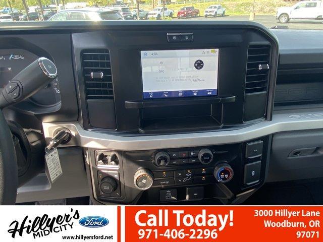 new 2025 Ford F-350 car, priced at $71,747