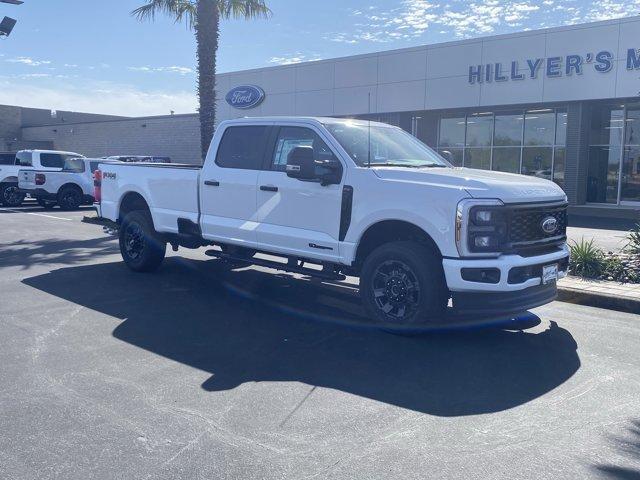 new 2025 Ford F-350 car