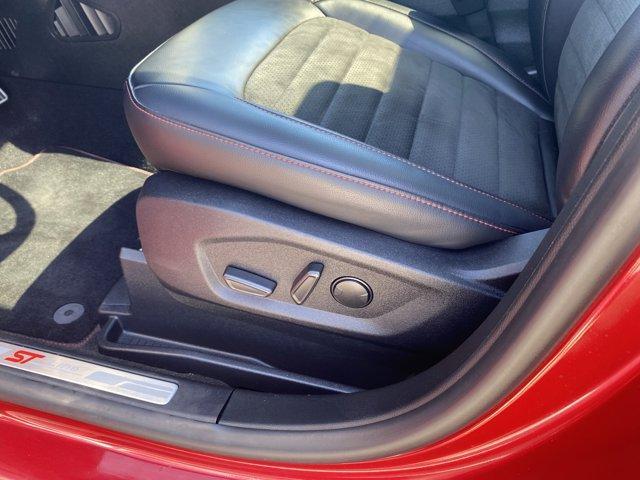 used 2024 Ford Edge car, priced at $37,747