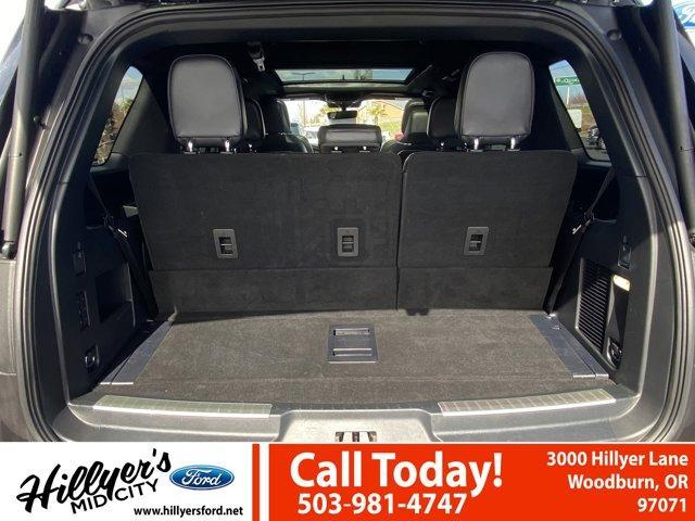 used 2023 Lincoln Navigator car, priced at $66,747
