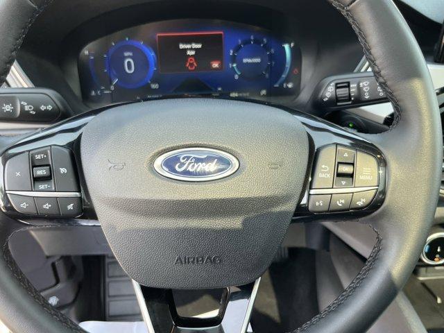 used 2022 Ford Escape car, priced at $25,747