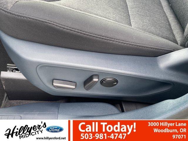 new 2025 Ford Maverick car
