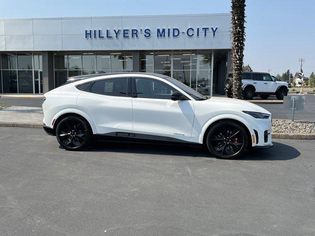 new 2025 Ford Mustang Mach-E car
