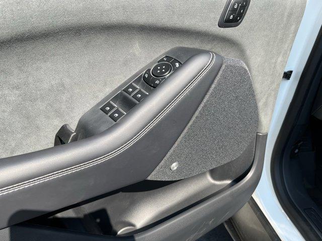 new 2025 Ford Mustang Mach-E car