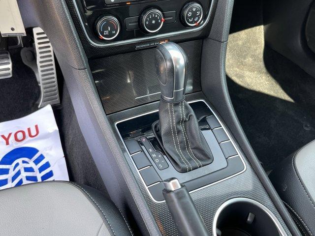 used 2015 Volkswagen Passat car