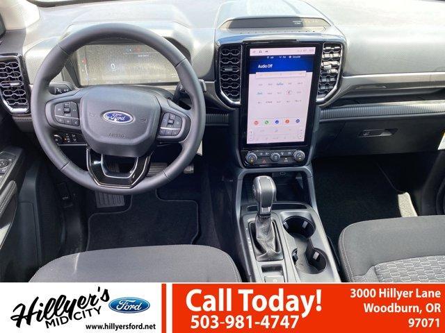 new 2025 Ford Ranger car