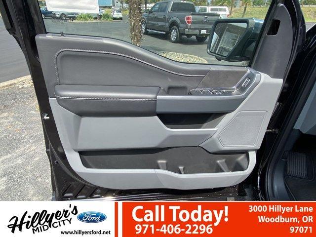 new 2024 Ford F-150 car, priced at $59,747