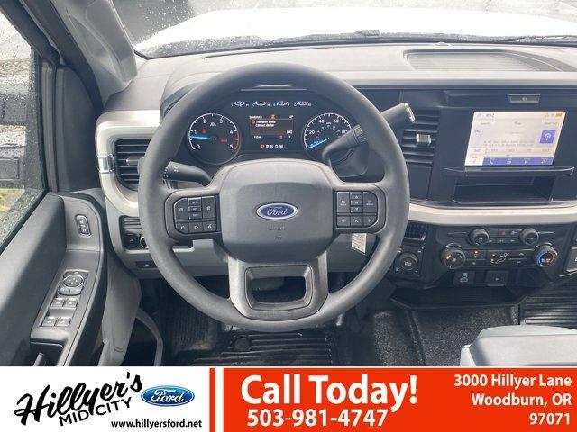 new 2025 Ford F-250 car, priced at $63,947