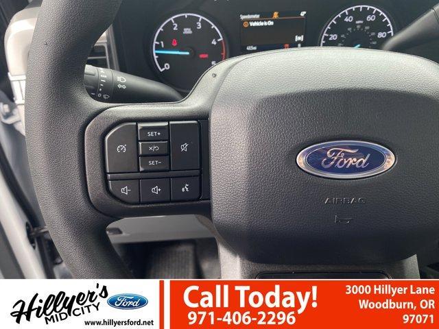 new 2025 Ford F-250 car, priced at $63,947