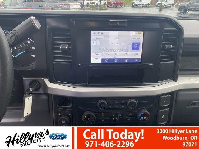 new 2025 Ford F-250 car, priced at $63,947