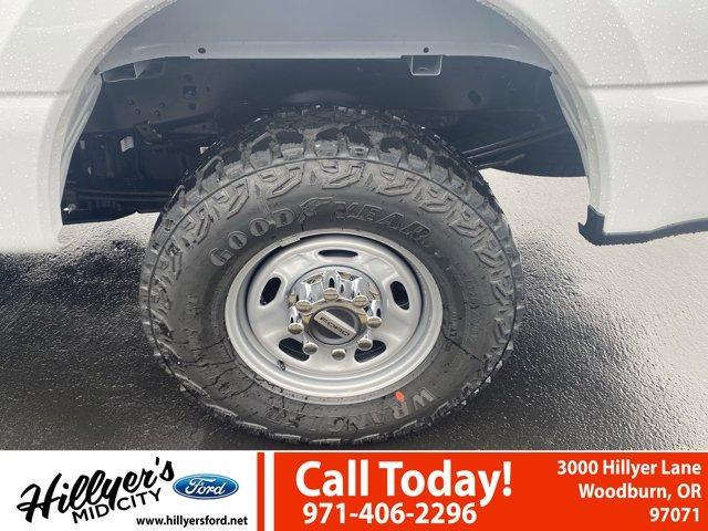new 2025 Ford F-250 car, priced at $63,947