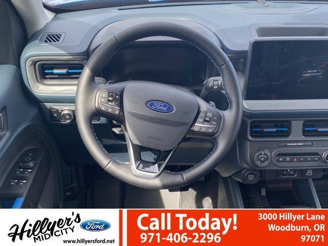 new 2025 Ford Maverick car