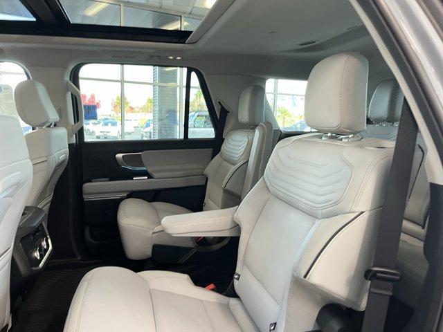 new 2025 Ford Expedition car, priced at $95,192