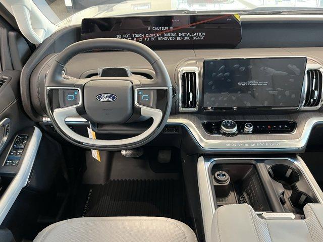 new 2025 Ford Expedition car, priced at $95,192