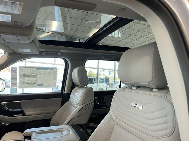 new 2025 Ford Expedition car, priced at $95,192