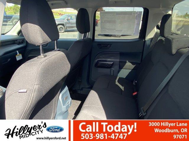 new 2025 Ford Maverick car