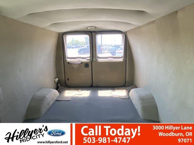 used 2001 Ford E150 car, priced at $9,747