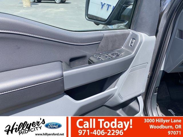 new 2025 Ford F-150 car