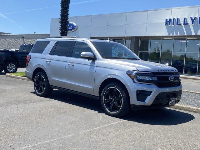 used 2024 Ford Expedition car, priced at $69,747