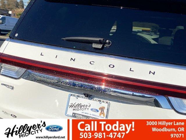used 2022 Lincoln Navigator car, priced at $75,747