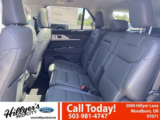 new 2025 Ford Explorer car