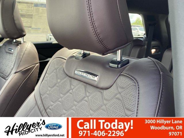 new 2025 Ford Explorer car