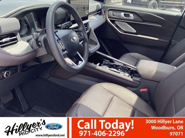 new 2025 Ford Explorer car