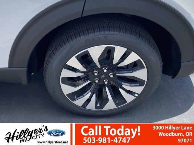 new 2025 Ford Explorer car