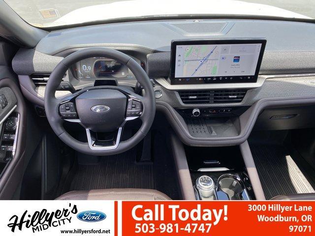 new 2025 Ford Explorer car