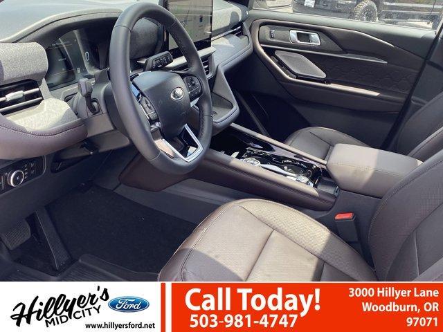 new 2025 Ford Explorer car