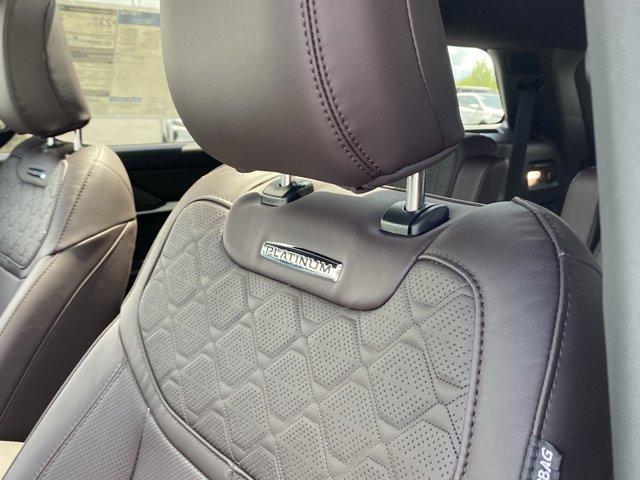 new 2025 Ford Explorer car