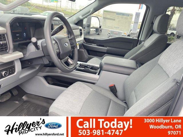 new 2025 Ford F-350 car, priced at $75,947