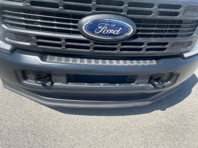 new 2023 Ford F-350 car, priced at $60,500