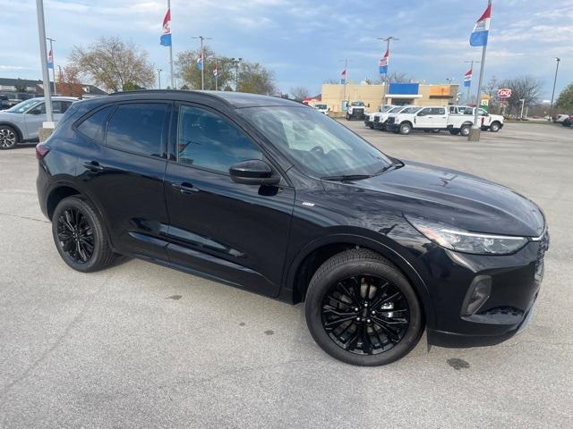 new 2025 Ford Escape car, priced at $36,500