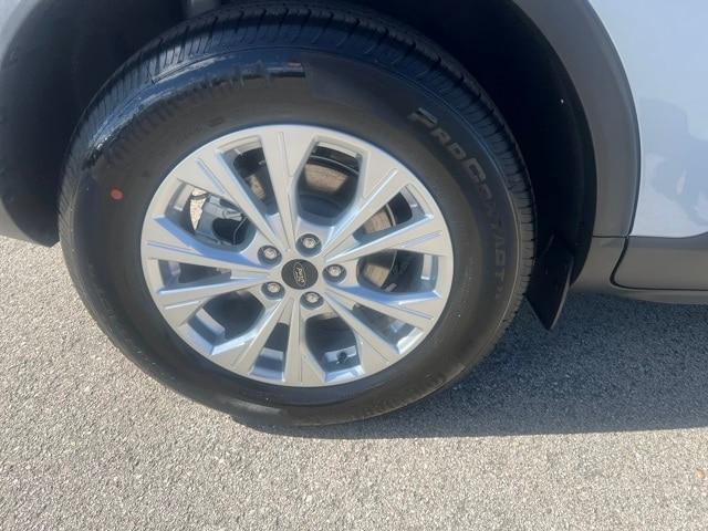 new 2026 Ford Escape car, priced at $32,000