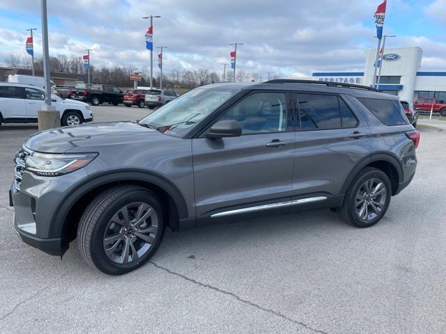 new 2025 Ford Explorer car, priced at $45,000