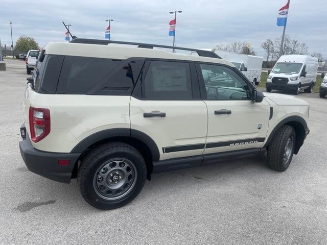 new 2024 Ford Bronco Sport car, priced at $32,000